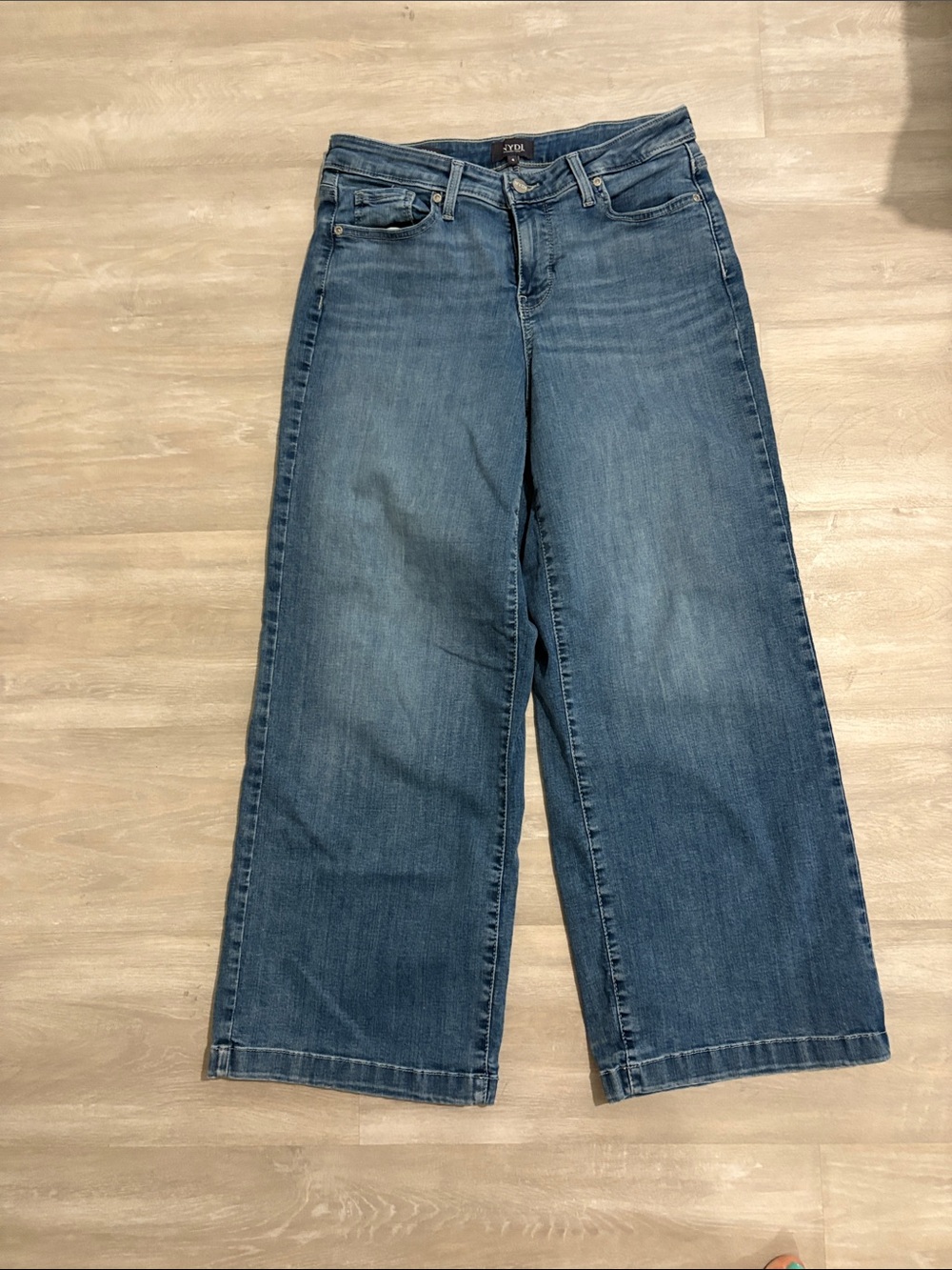 NYDJ Wide-Leg Jeans in Medium Blue Denim